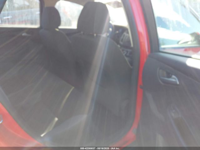 1FADP3F2XEL218112 Ford FOCUS SE