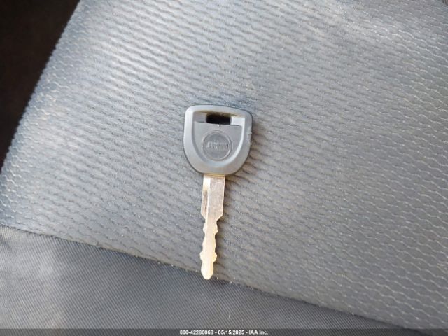 JM1CW2BL9E0165101 Mazda Mazda5 Sport