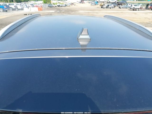 KNDCB3LC8H5039903 KIA NIRO LX