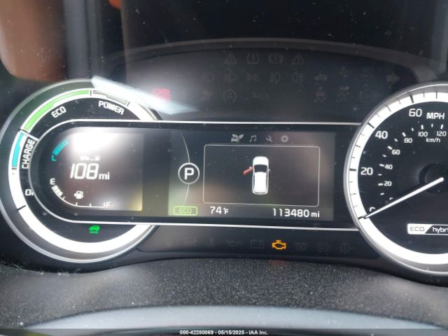 KNDCB3LC8H5039903 KIA NIRO LX
