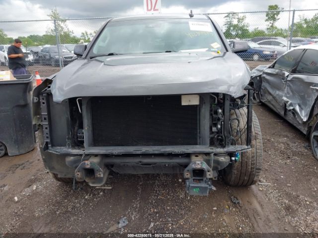 1GKS2HKJ2JR360119 GMC YUKON XL DENALI