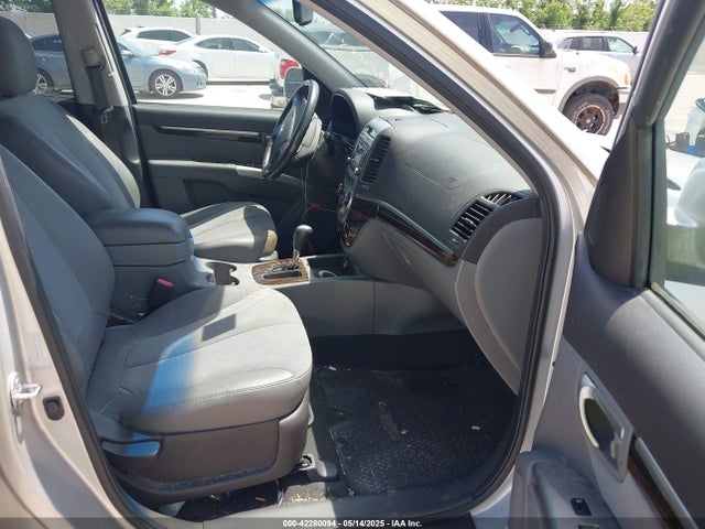 Продажа на аукционе авто 2011 Hyundai Santa Fe Se, vin: 5XYZH4AG9BG047141, номер лота: 42280094