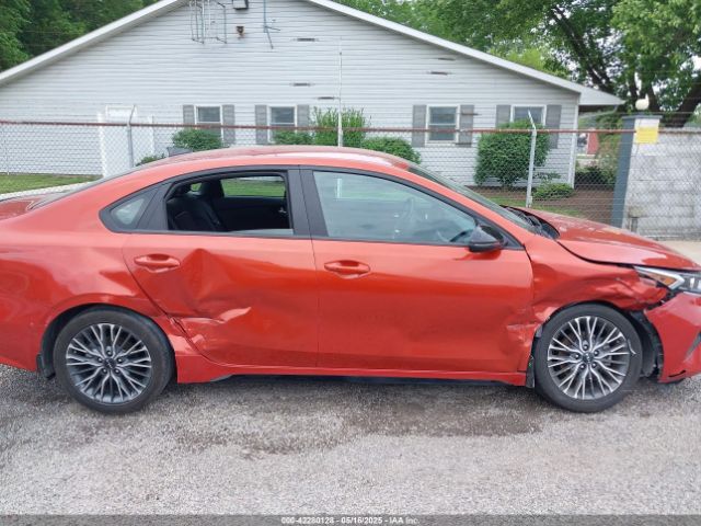 3KPF54AD3PE629435 KIA Forte Gt-line