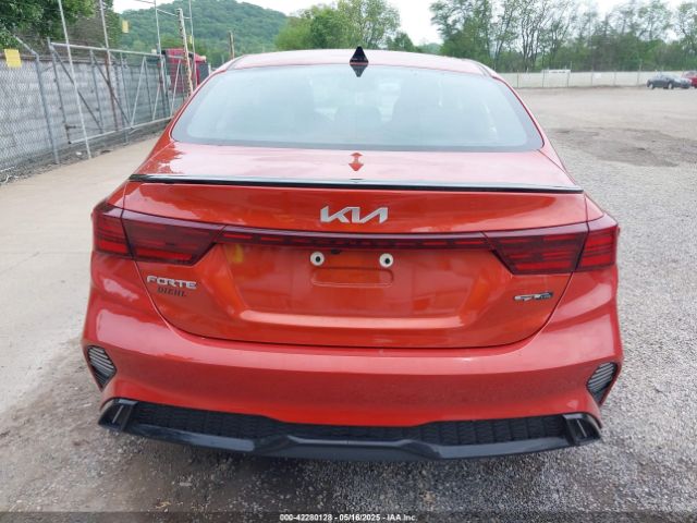 3KPF54AD3PE629435 KIA Forte Gt-line