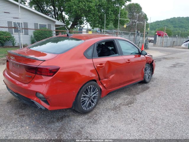 3KPF54AD3PE629435 KIA Forte Gt-line