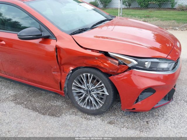 3KPF54AD3PE629435 KIA Forte Gt-line