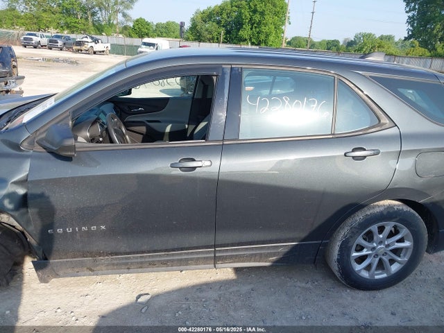 Chevrolet EQUINOX LS 2018 3GNAXHEV6JS508588 Image 15
