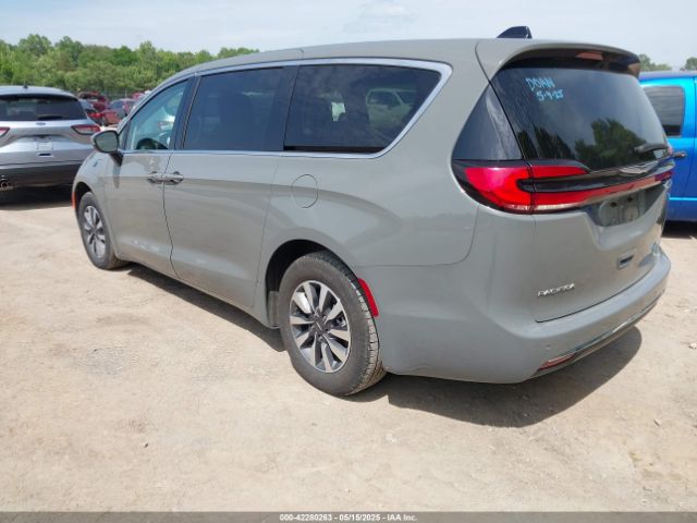 2023 CHRYSLER PACIFICA HYBRID 2C4RC1L73PR522988 Photo 2