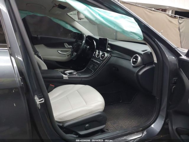 2016 MERCEDES-BENZ C 300 55SWF4JB4GU165849 Photo 4