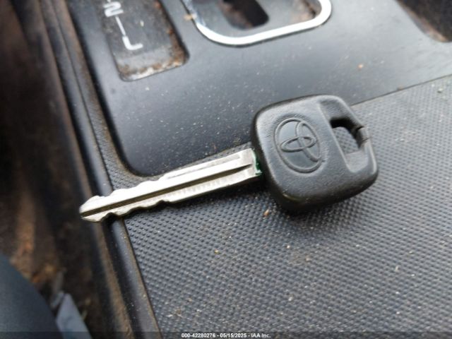 5TFTX4CN8FX062155 Toyota 2tr-fe