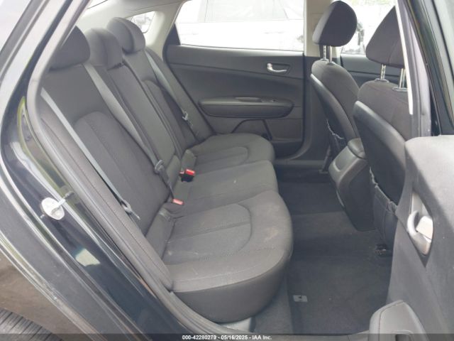 5XXGT4L36HG145802 KIA Optima Lx