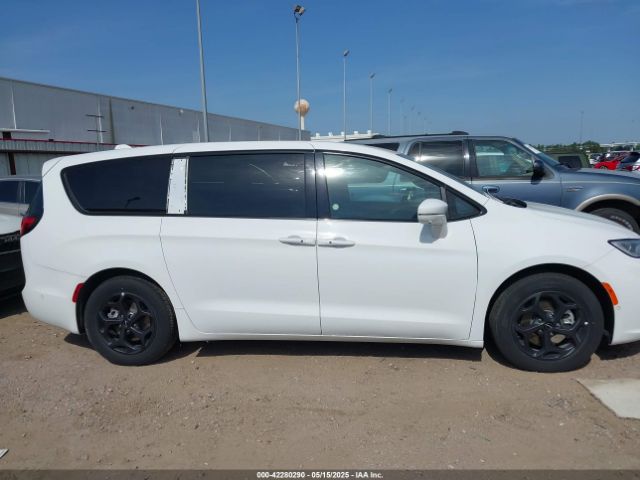 2C4RC1S74NR179980 Chrysler Pacifica Hybrid Limited