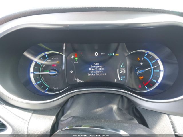 2022 CHRYSLER PACIFICA HYBRID 2C4RC1S74NR179980 Photo 6