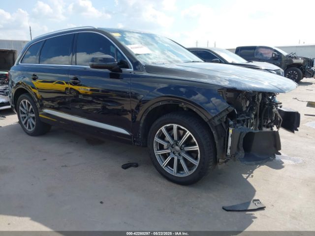 2017 AUDI Q7 WA1LAAF75HD047186