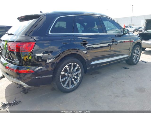 2017 AUDI Q7 WA1LAAF75HD047186 Photo 3