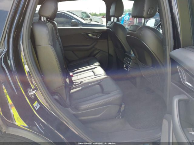 2017 AUDI Q7 WA1LAAF75HD047186 Photo 7