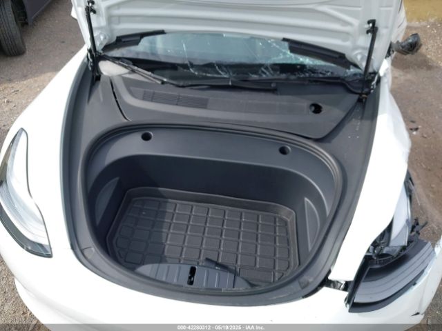 5YJ3E1EA4PF644621 Tesla MODEL 3