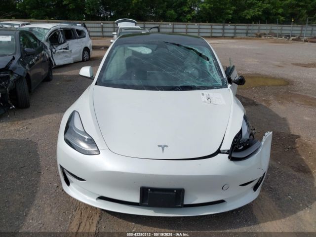 5YJ3E1EA4PF644621 Tesla MODEL 3