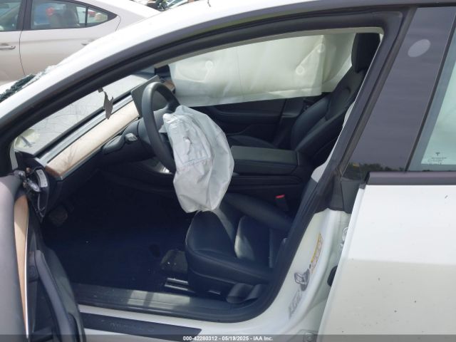 5YJ3E1EA4PF644621 Tesla MODEL 3