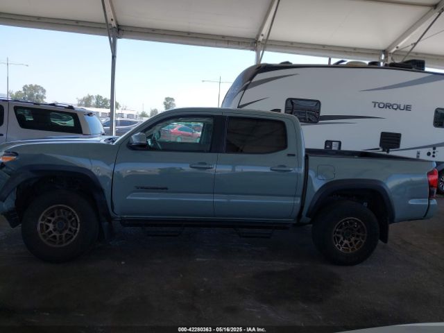3TMCZ5ANXNM479025 Toyota Tacoma Sr5 V6