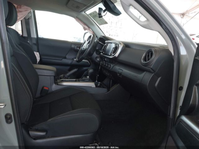 3TMCZ5ANXNM479025 Toyota Tacoma Sr5 V6