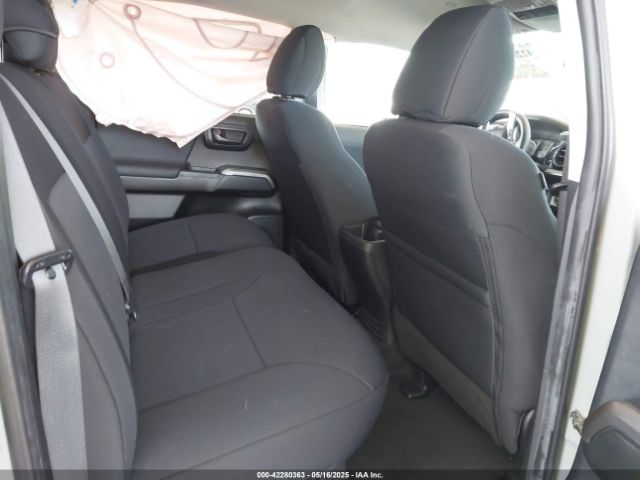 3TMCZ5ANXNM479025 Toyota Tacoma Sr5 V6