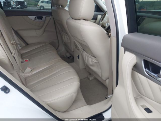 2016 INFINITI QX70 JN8CS1MW4GM400372 Photo 7