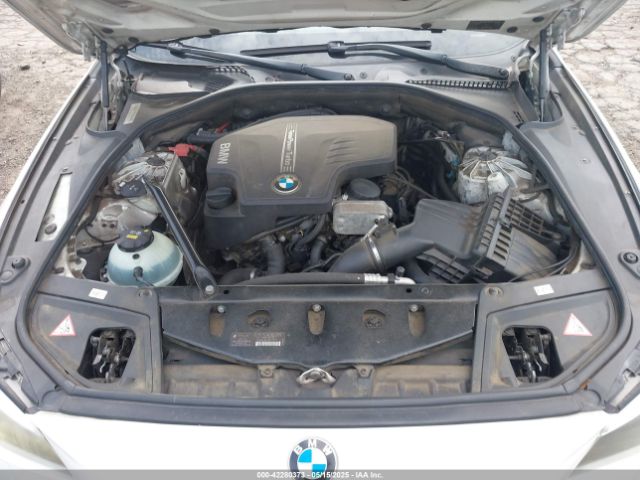 WBA5A7C5XFD626267 BMW 528i Xdrive