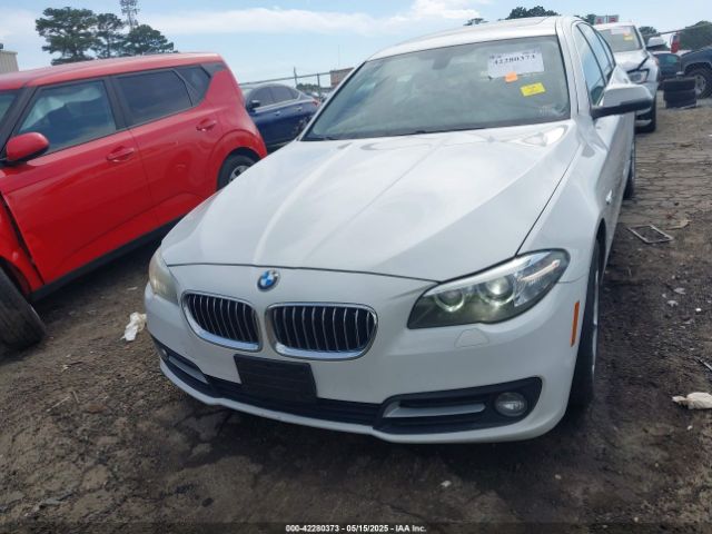 WBA5A7C5XFD626267 BMW 528i Xdrive