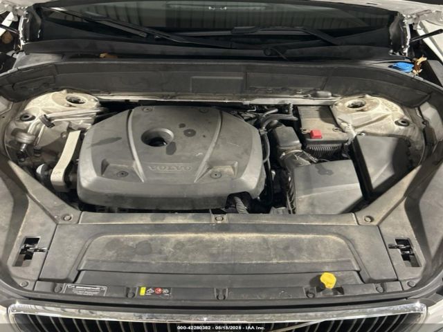 YV4A22PKXG1078160 Volvo Xc90 T6 Momentum