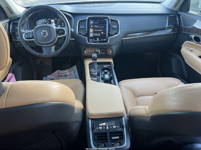 YV4A22PKXG1078160 Volvo Xc90 T6 Momentum