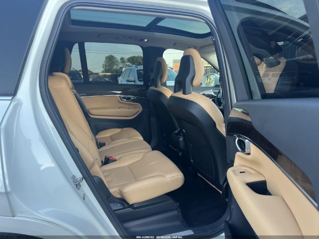YV4A22PKXG1078160 Volvo Xc90 T6 Momentum