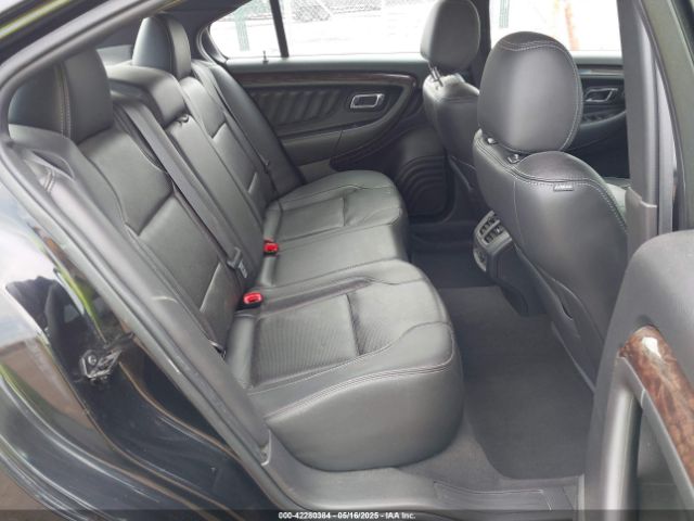 1FAHP2F82KG111088 Ford Taurus Limited