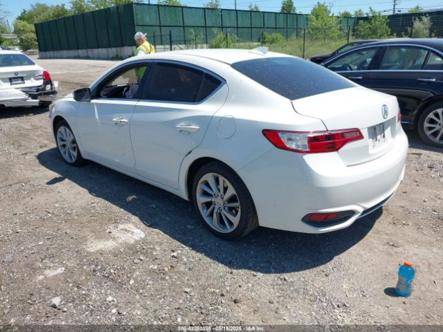 2018 ACURA ILX 19UDE2F3XJA002920 Photo 2