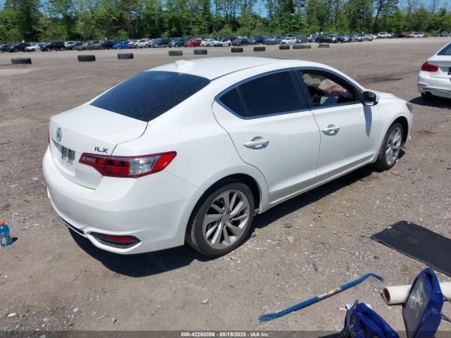 2018 ACURA ILX 19UDE2F3XJA002920 Photo 3