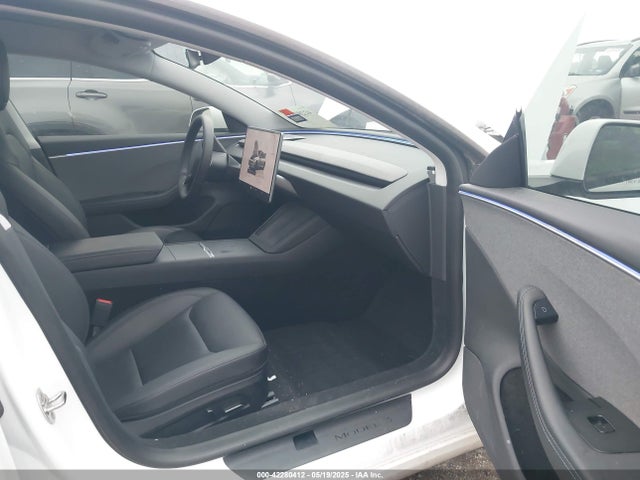 2024 TESLA MODEL 3 5YJ3E1EA2RF731579 Photo 4