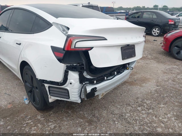 2024 TESLA MODEL 3 5YJ3E1EA2RF731579 Photo 5