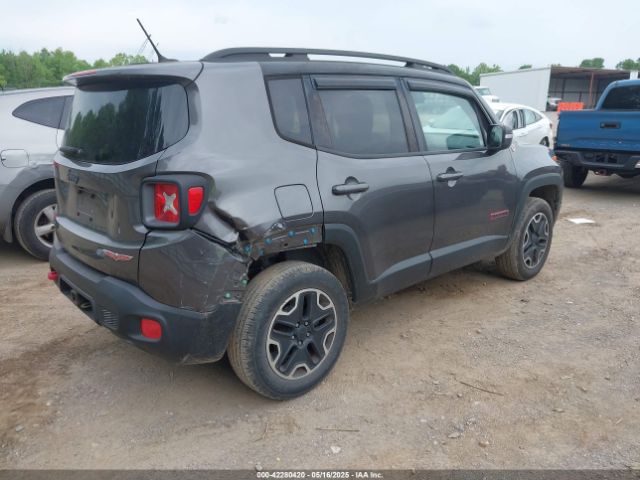 ZACCJBCB0HPF64059 Jeep Renegade Trailhawk 4x4