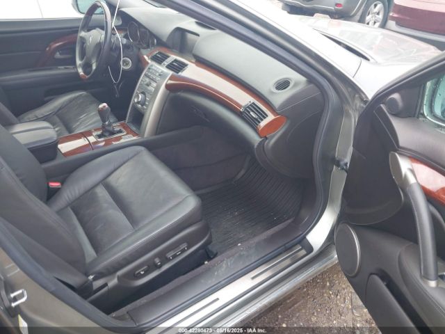 2010 ACURA RL JH4KB2F66AC000996 Photo 4