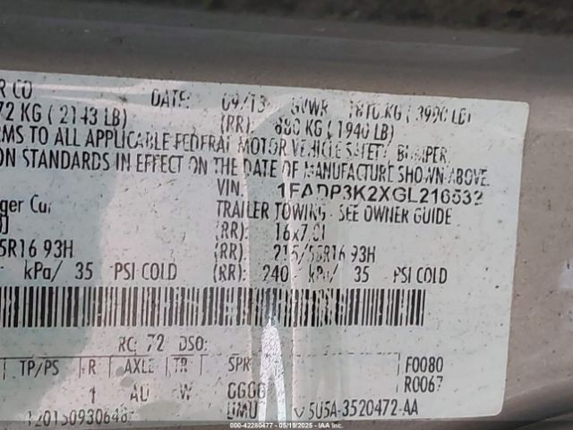 1FADP3K2XGL216532 Ford FOCUS SE