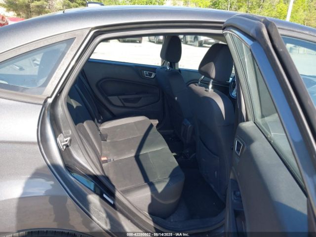 3FADP4BJ3GM113805 Ford FIESTA SE