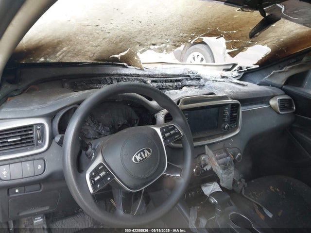 Продажа на аукционе авто 2019 Kia Sorento 2.4l L, vin: 5XYPG4A31KG579362, номер лота: 42280536