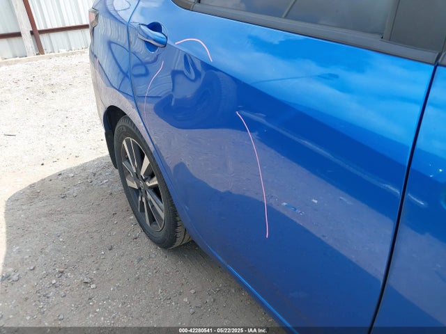 3N1CN8EV7ML880224 Nissan Versa