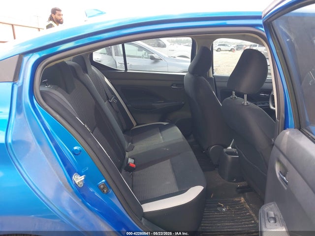 3N1CN8EV7ML880224 Nissan Versa