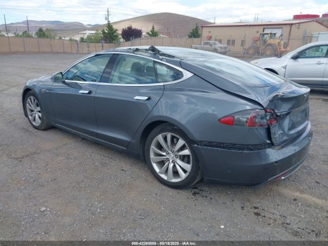 2013 TESLA MODEL S 5YJSA1CN5DFP21635 Photo 2