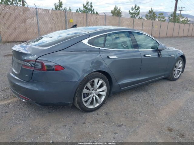 2013 TESLA MODEL S 5YJSA1CN5DFP21635 Photo 3