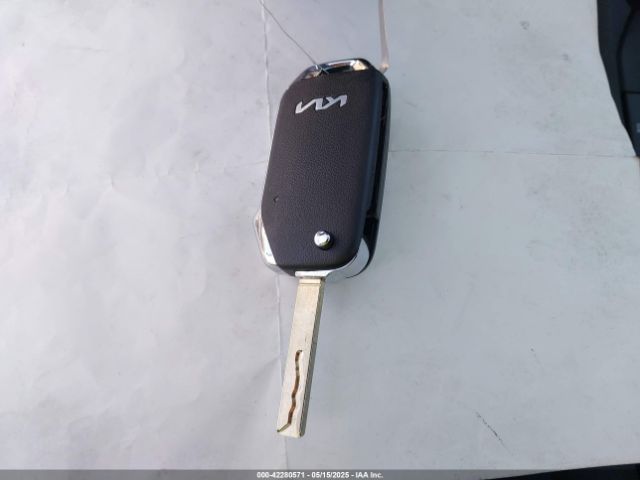 3KPF24AD3PE558441 KIA Forte Lxs