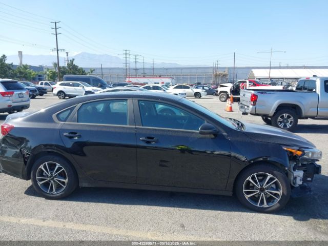 3KPF24AD3PE558441 KIA Forte Lxs