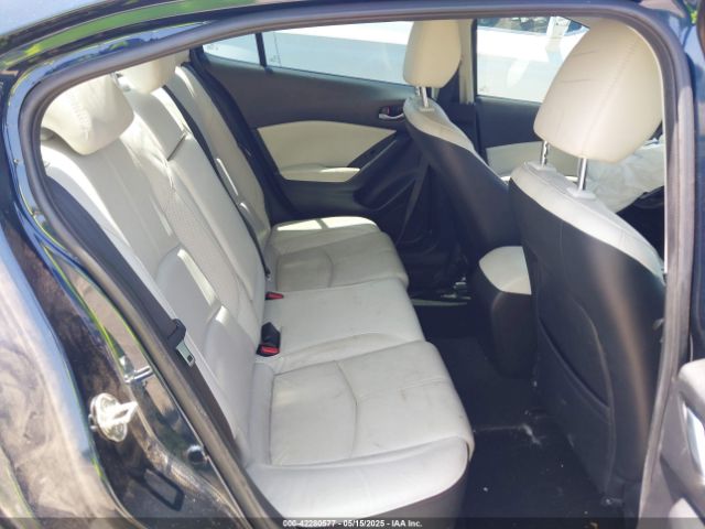 3MZBN1W38JM188702 Mazda Mazda3 Grand Touring