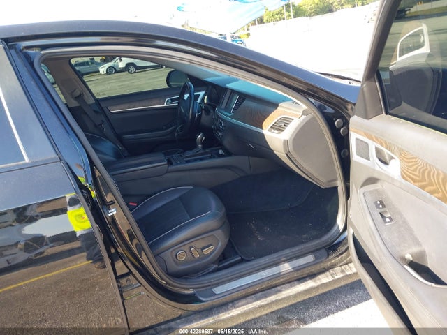 KMHGN4JF6FU041921 Hyundai Genesis 5.0